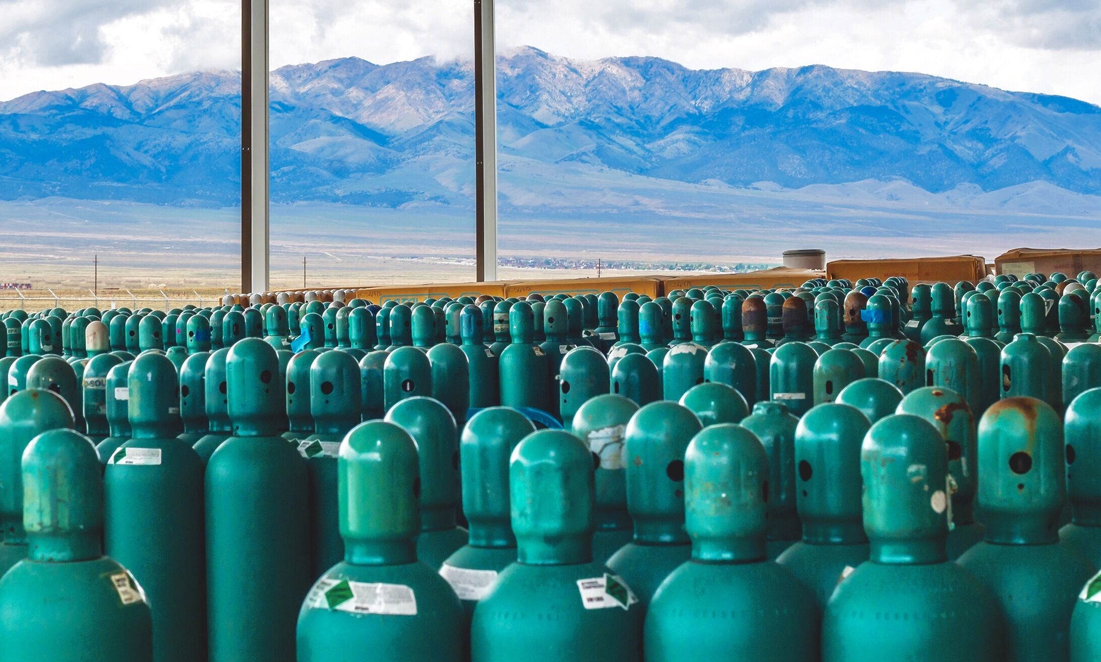 Oxygen Monitor’s for Liquid Nitrogen Storage: Why a 10+ Years Sensor Should Be a Requirement